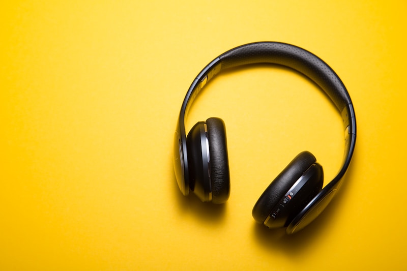 Pulsar Rift Over-Ear Headphones